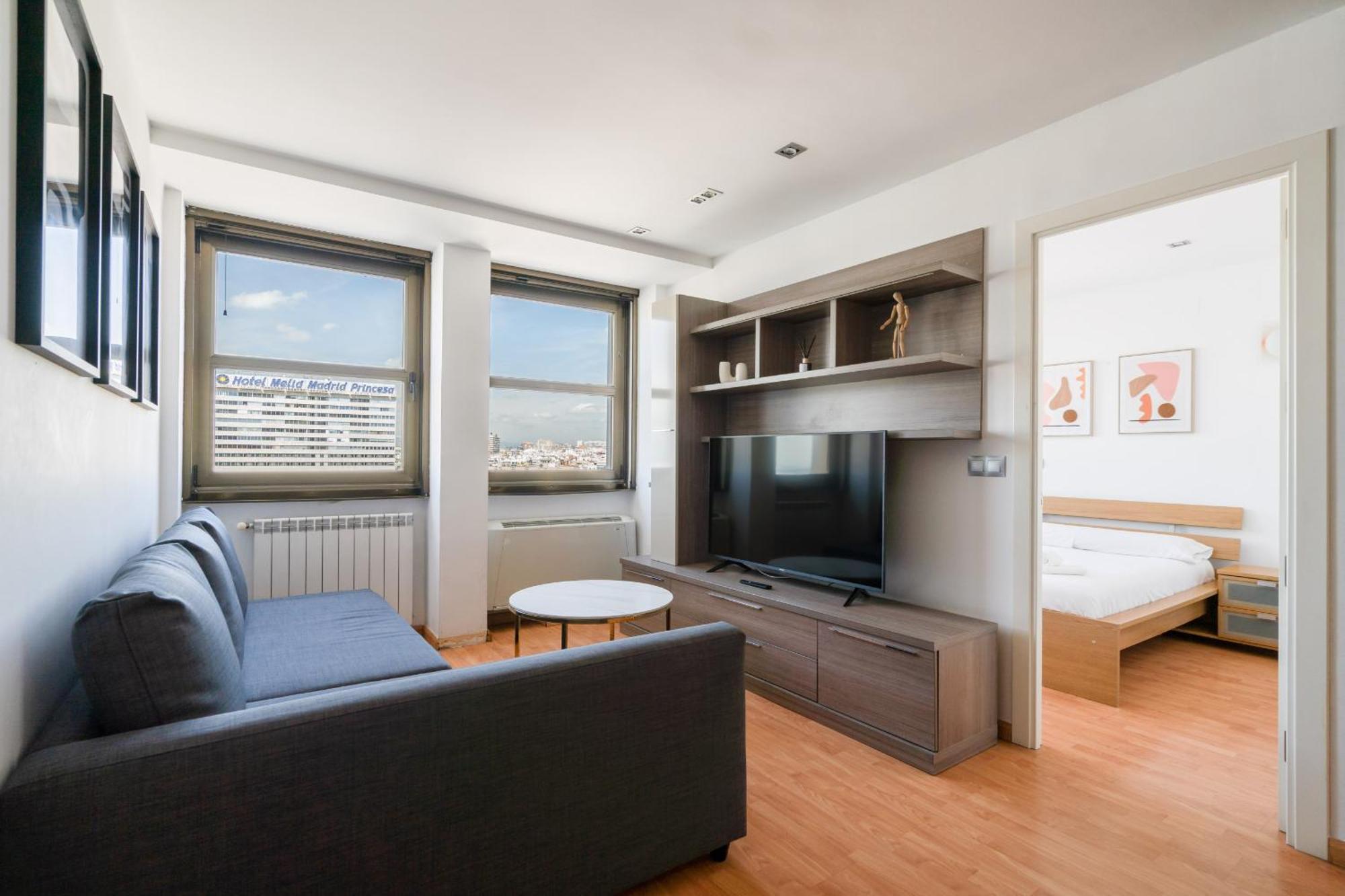 Apartamento En Plaza De Espana Alquiler Temporal Μαδρίτη Εξωτερικό φωτογραφία