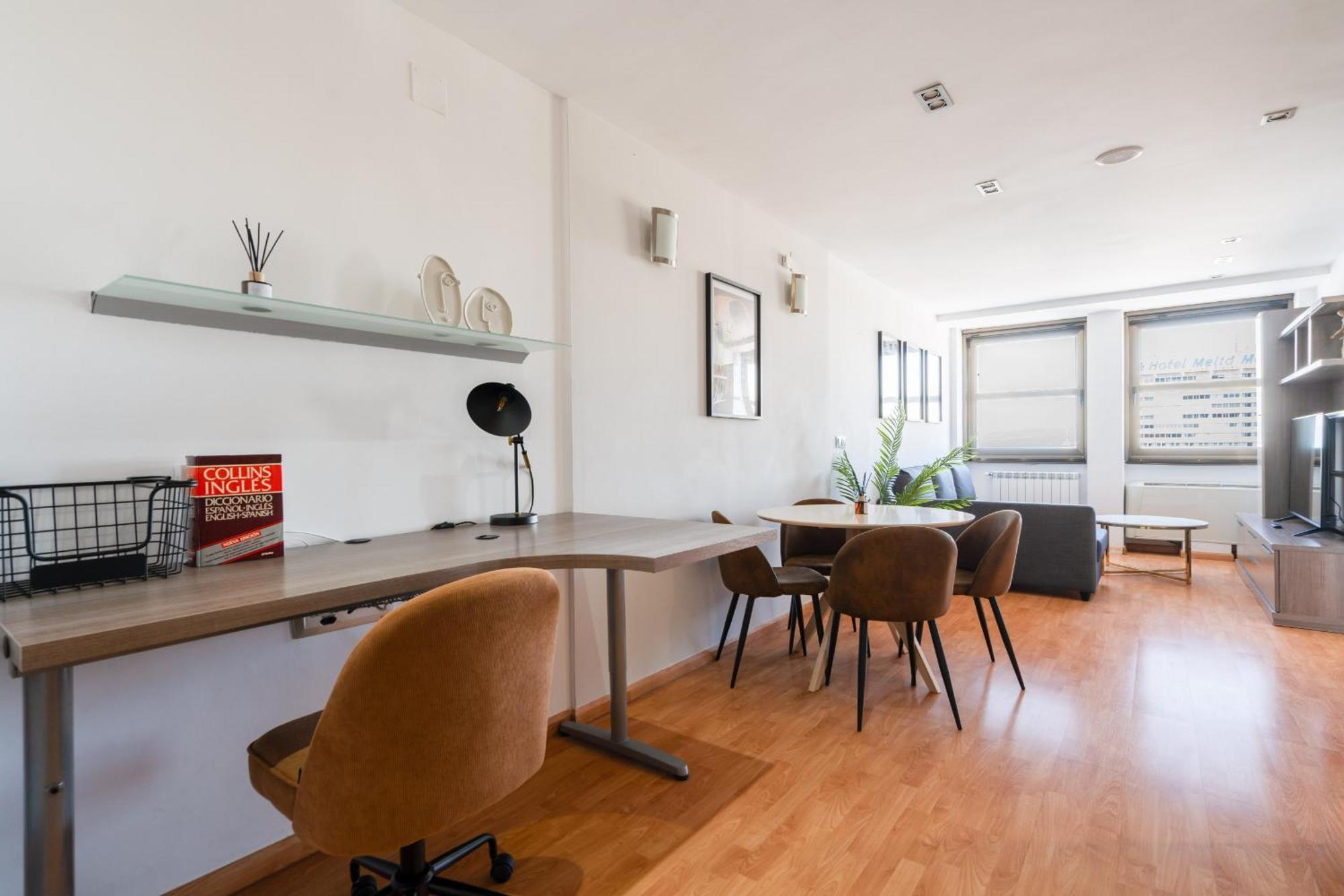 Apartamento En Plaza De Espana Alquiler Temporal Μαδρίτη Εξωτερικό φωτογραφία