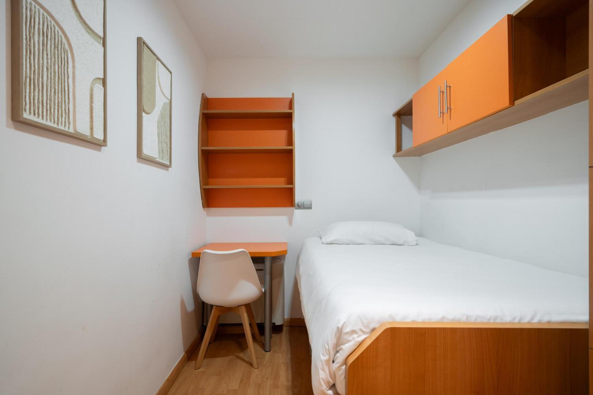 Apartamento En Plaza De Espana Alquiler Temporal Μαδρίτη Εξωτερικό φωτογραφία