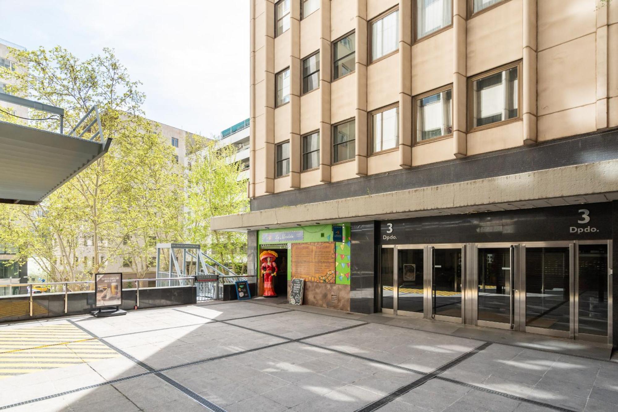 Apartamento En Plaza De Espana Alquiler Temporal Μαδρίτη Εξωτερικό φωτογραφία